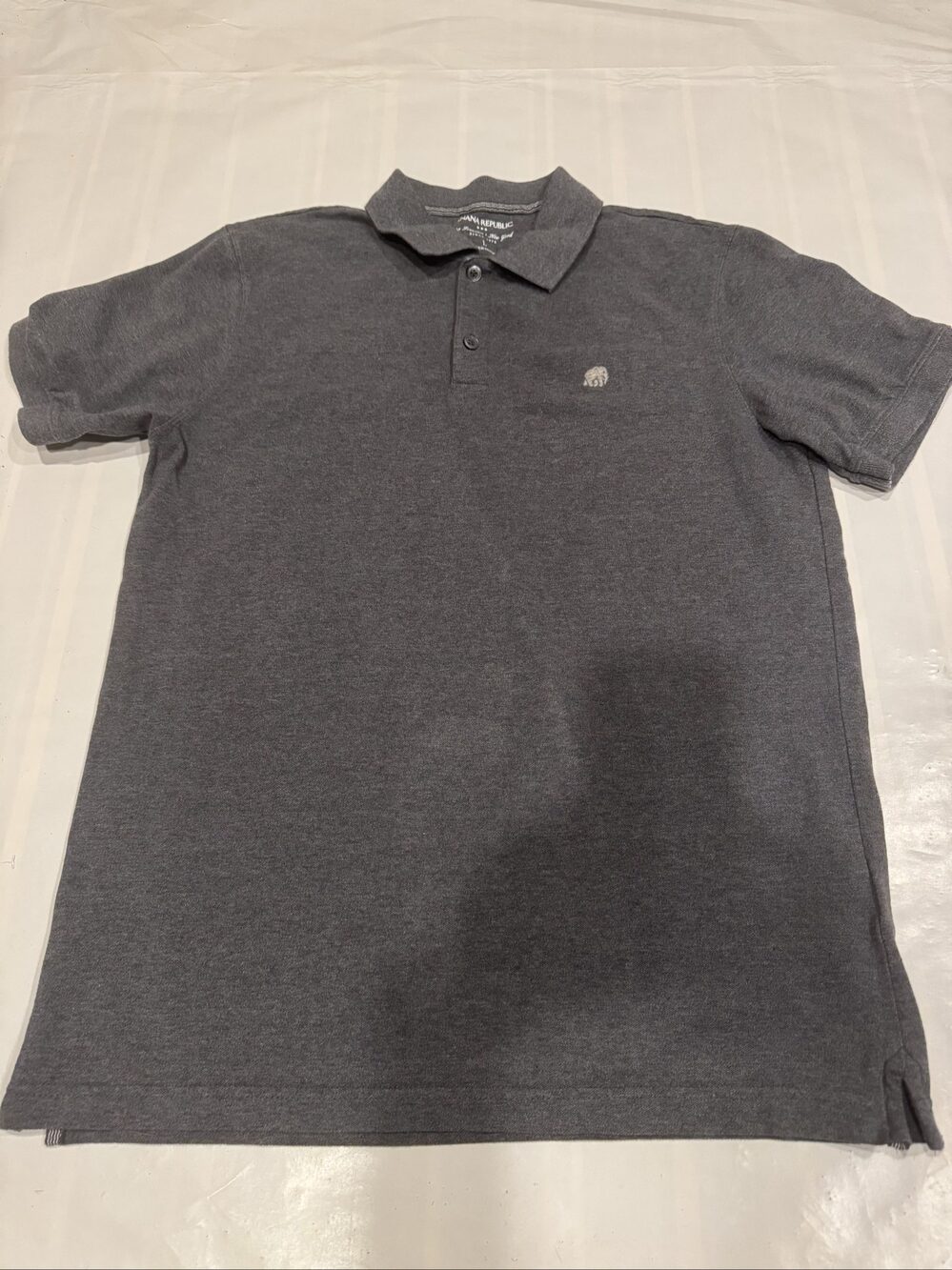 Men’s Banana Republic Polo Shirt – Charcoal Gray – Large